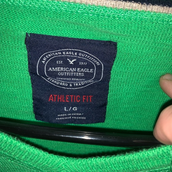 American Eagle size large sweater - Picture 2 of 3